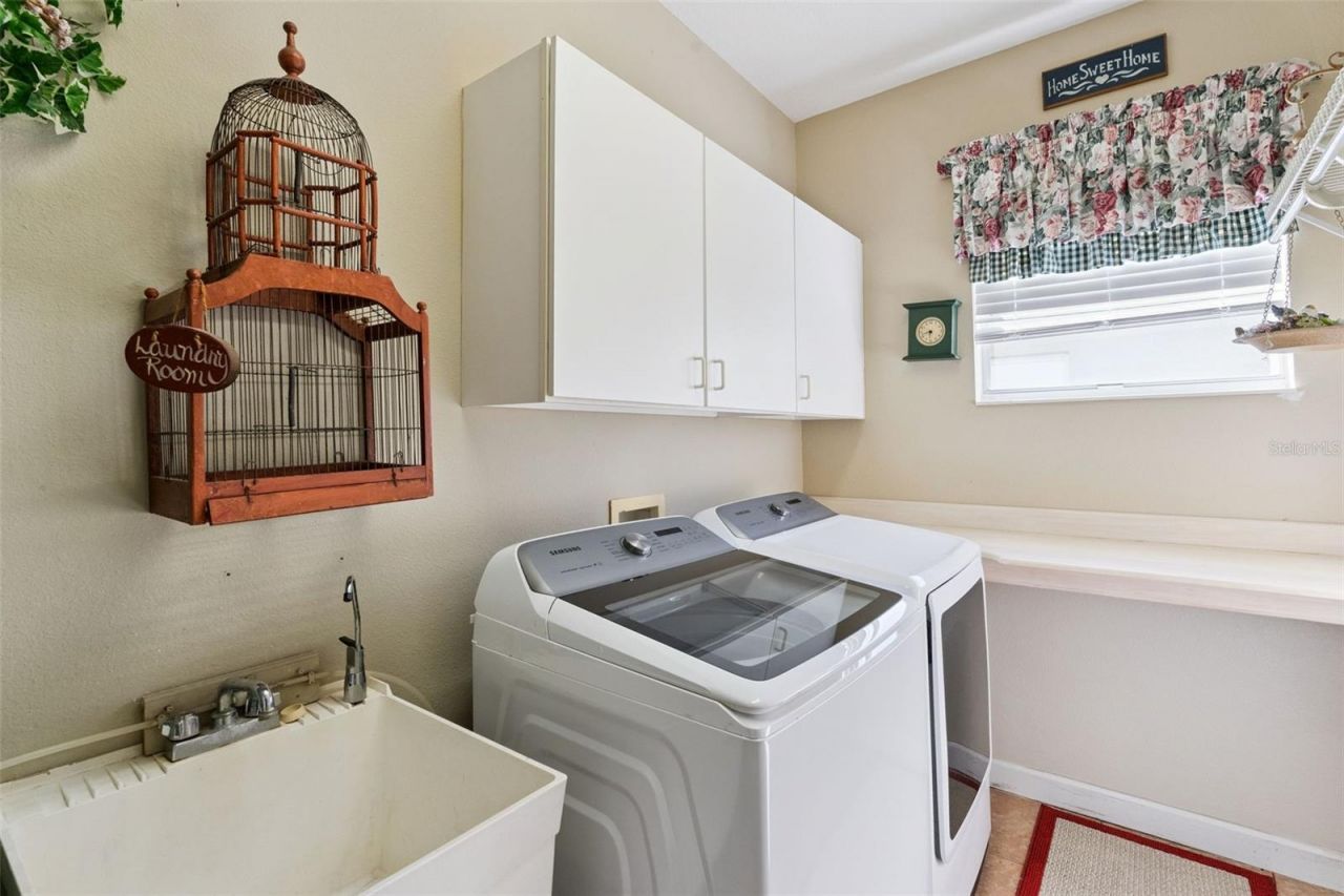 3304 Beazer Drive , Ocoee, FL 34761 Photo