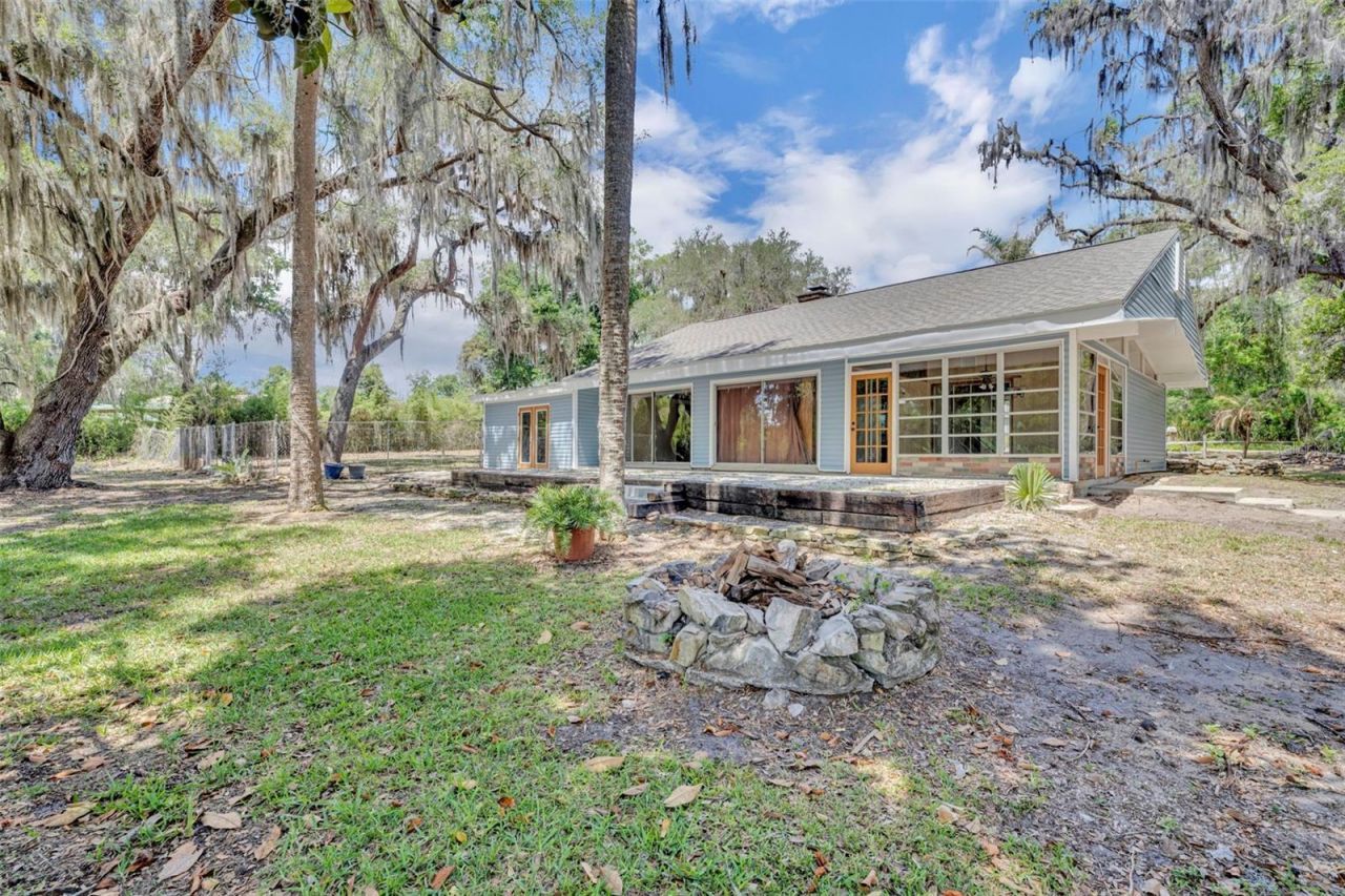 13450 SE 105th Terrace, Ocklawaha, FL 32179 Photo