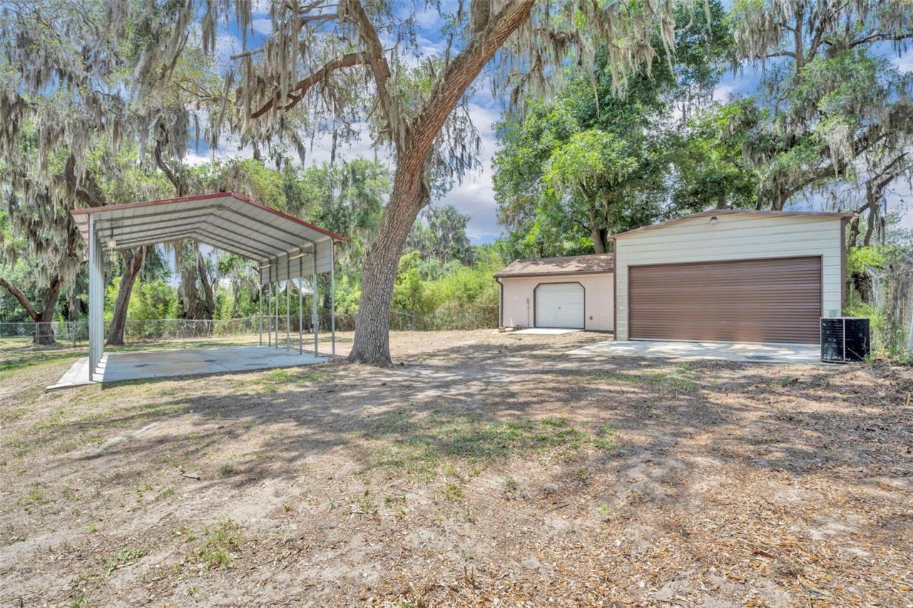 13450 SE 105th Terrace, Ocklawaha, FL 32179 Photo
