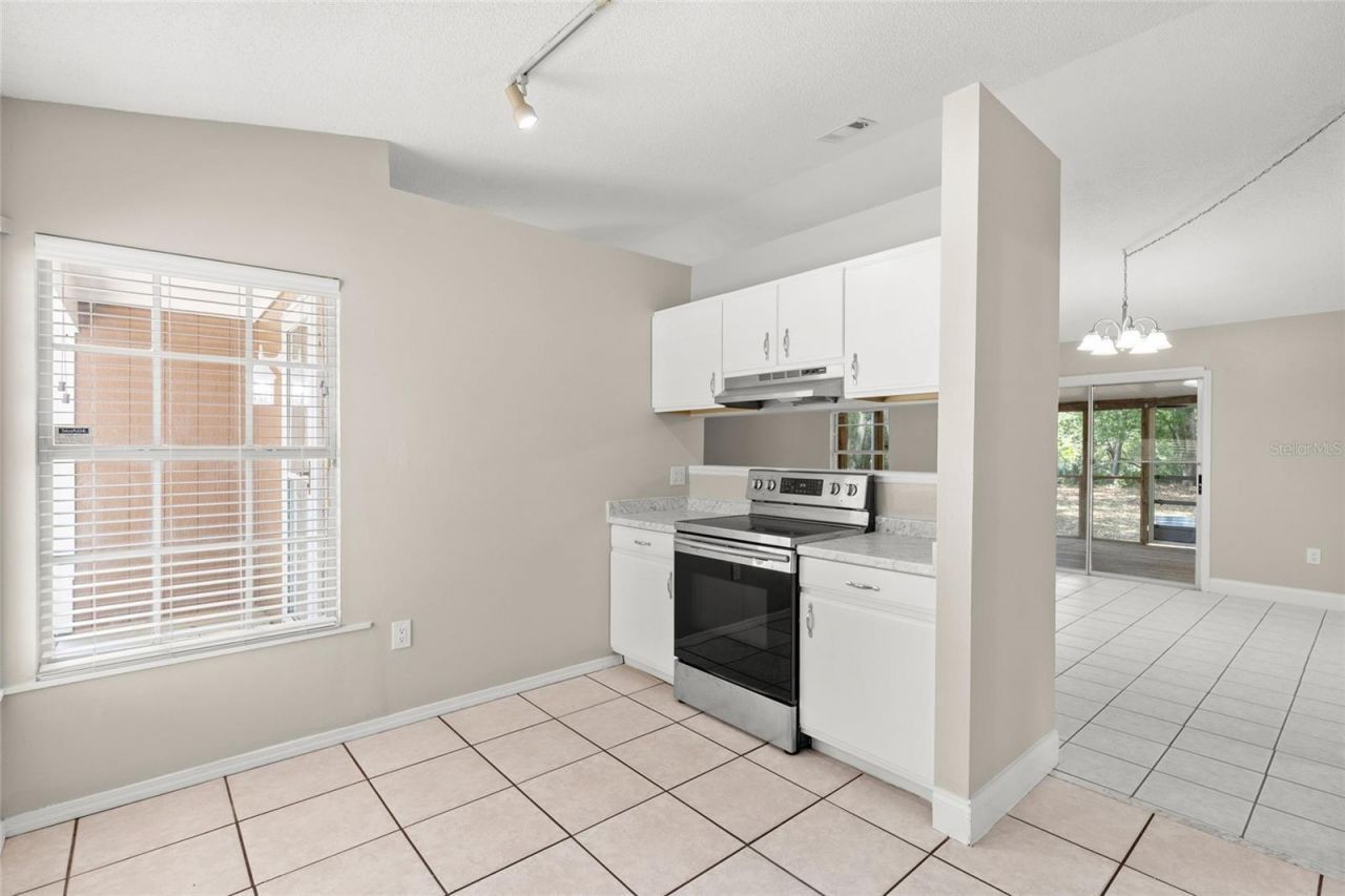 45 Lake Drive, Debary, FL 32713 Photo