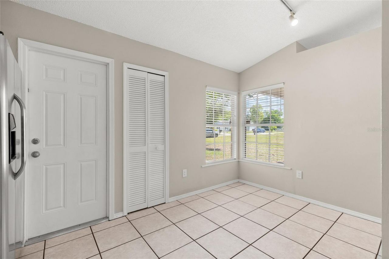 45 Lake Drive, Debary, FL 32713 Photo