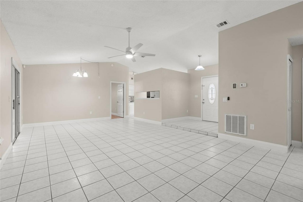 45 Lake Drive, Debary, FL 32713 Photo