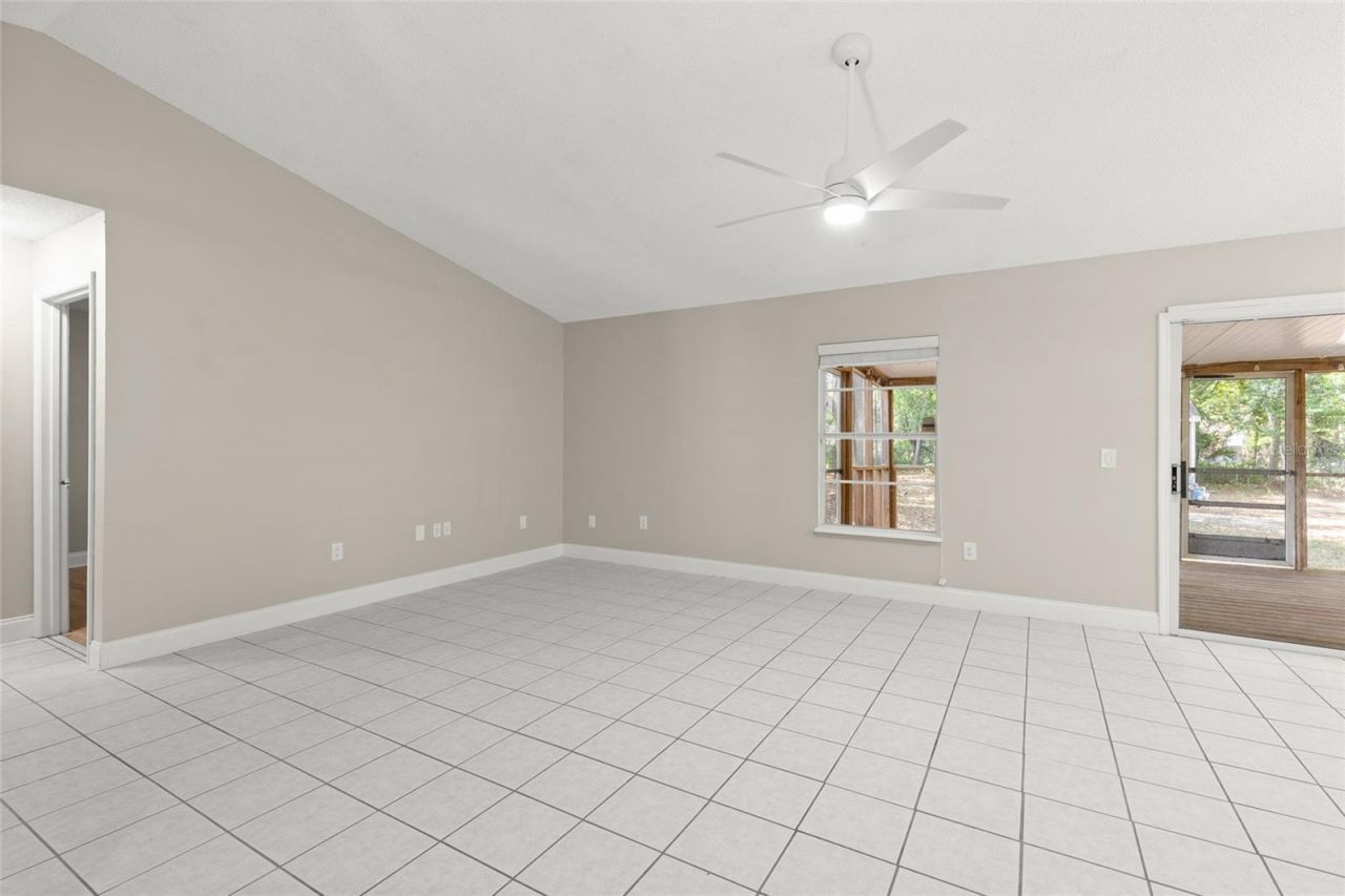 45 Lake Drive, Debary, FL 32713 Photo