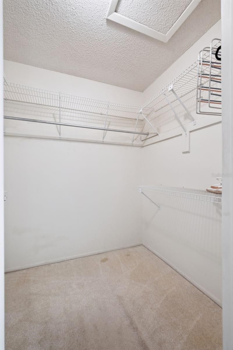 608 Wavecrest Drive, Orlando, FL 32807 Photo