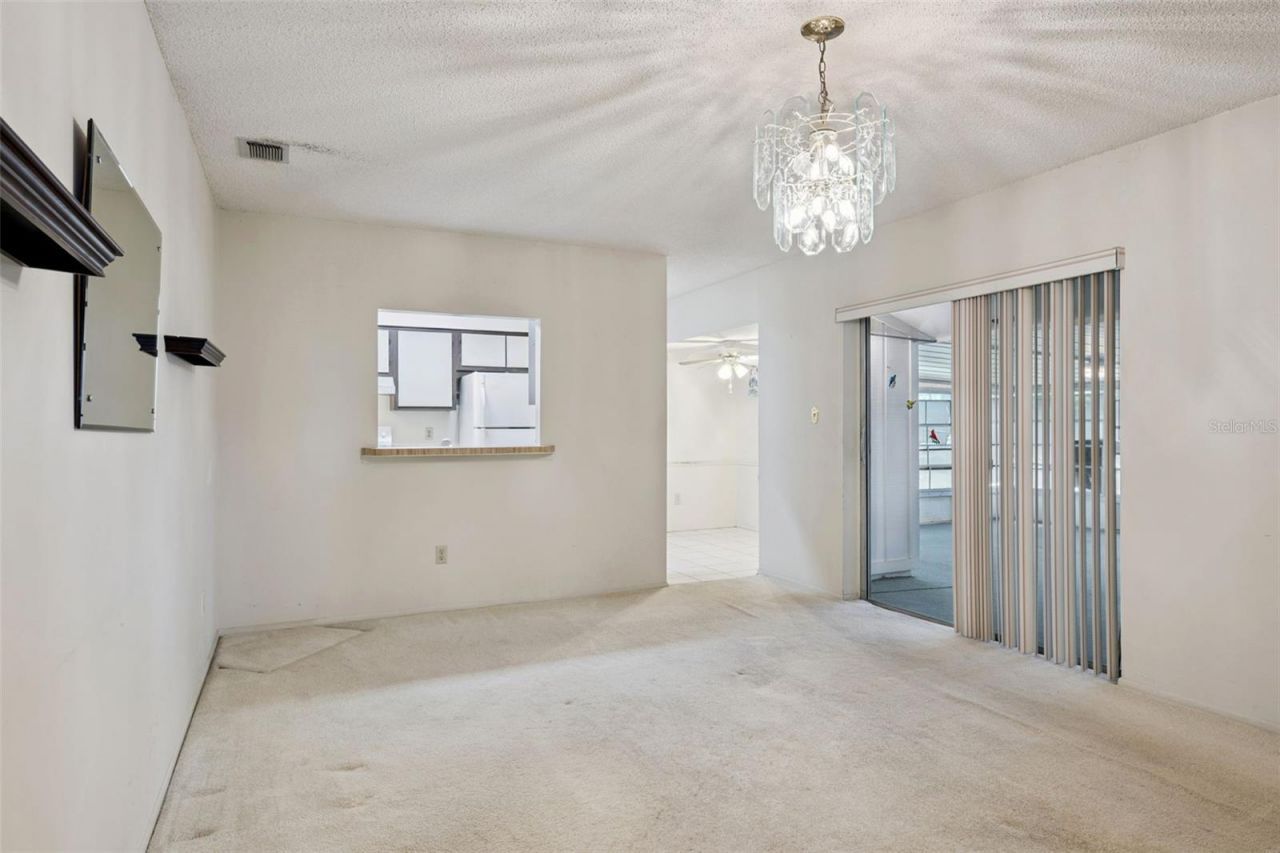 608 Wavecrest Drive, Orlando, FL 32807 Photo