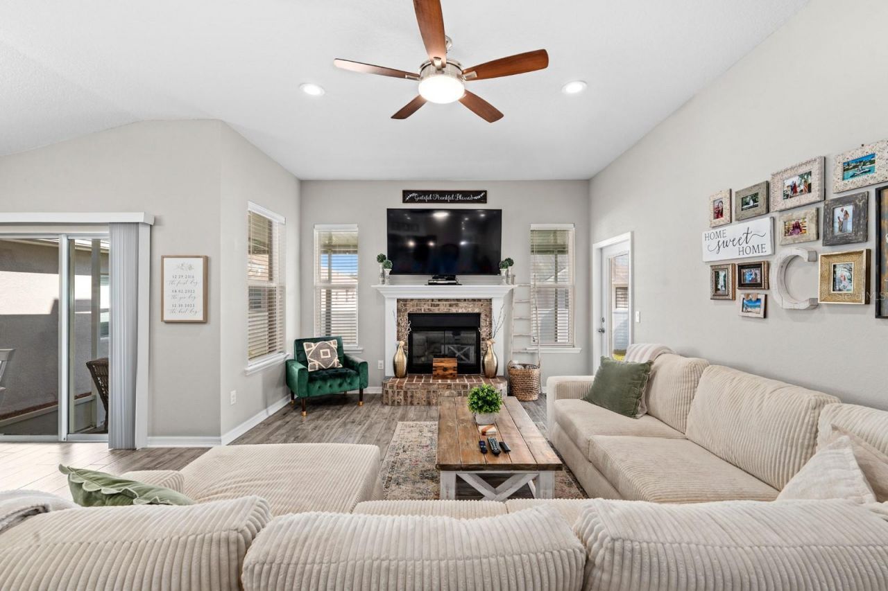 1206 Spotted Lilac Lane, Plant City, FL 33563 Photo