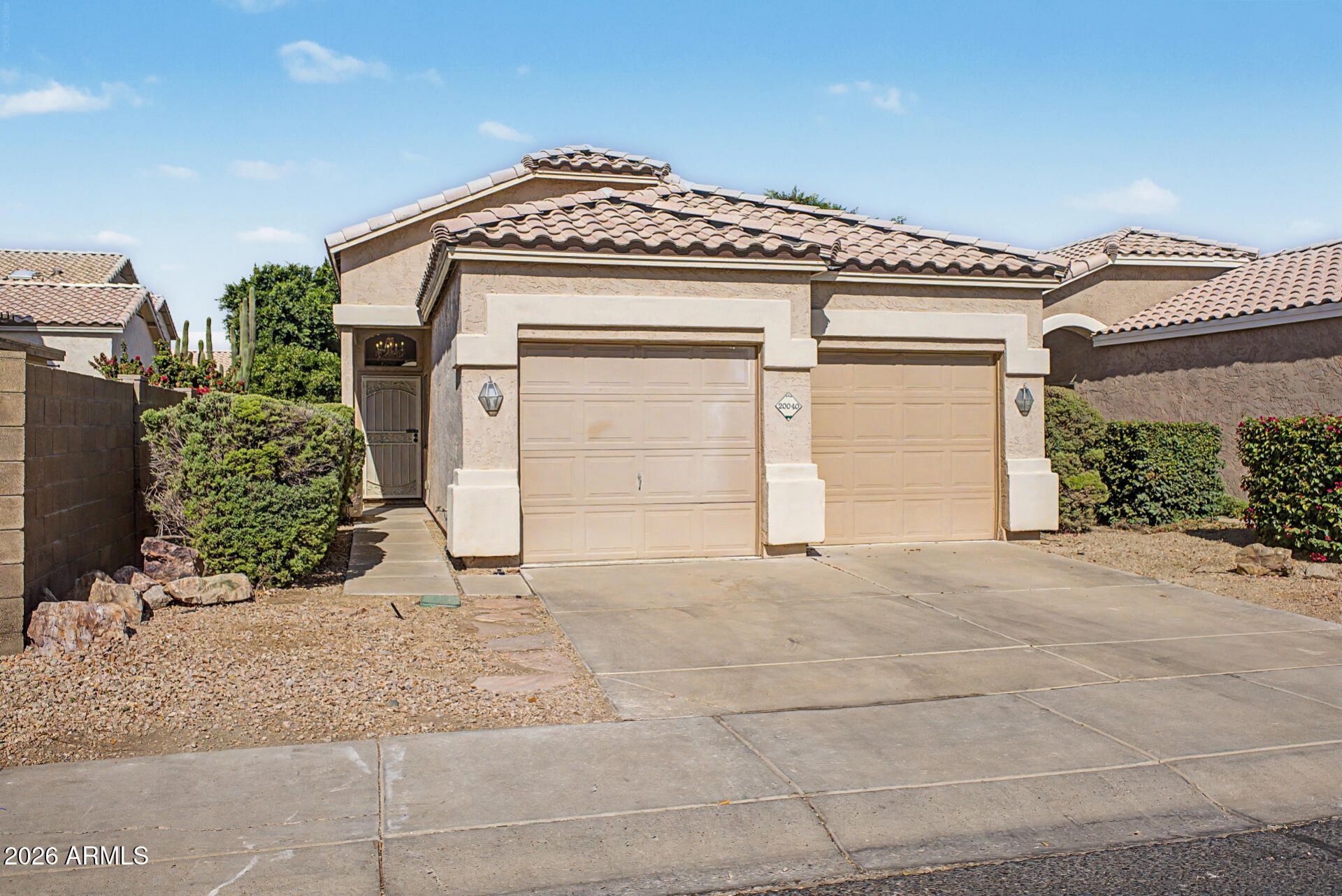 20040 N 13th Drive, Phoenix, AZ 85027 Main Photo