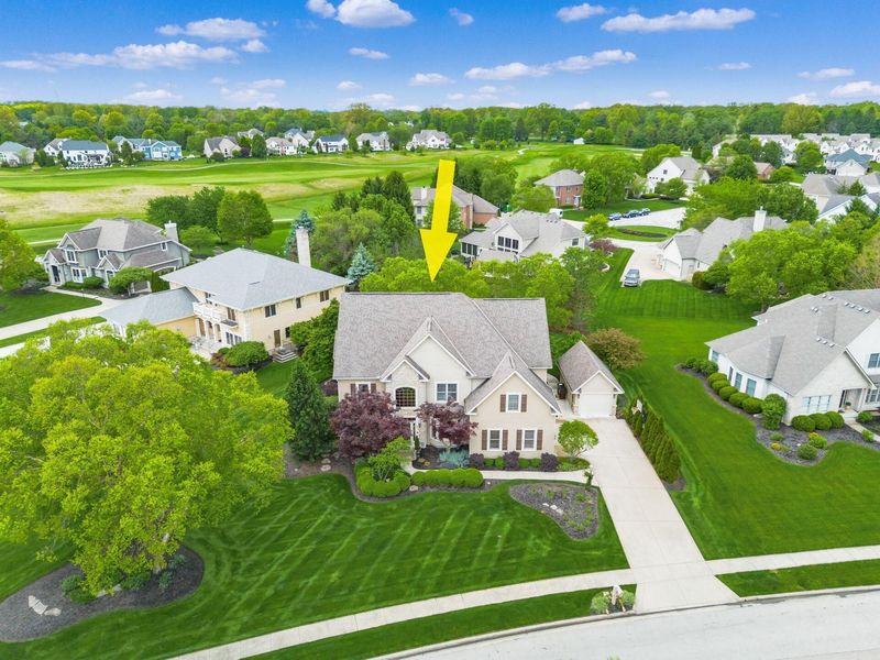 5009 Medallion Drive W, Westerville, OH 43082 Photo 3