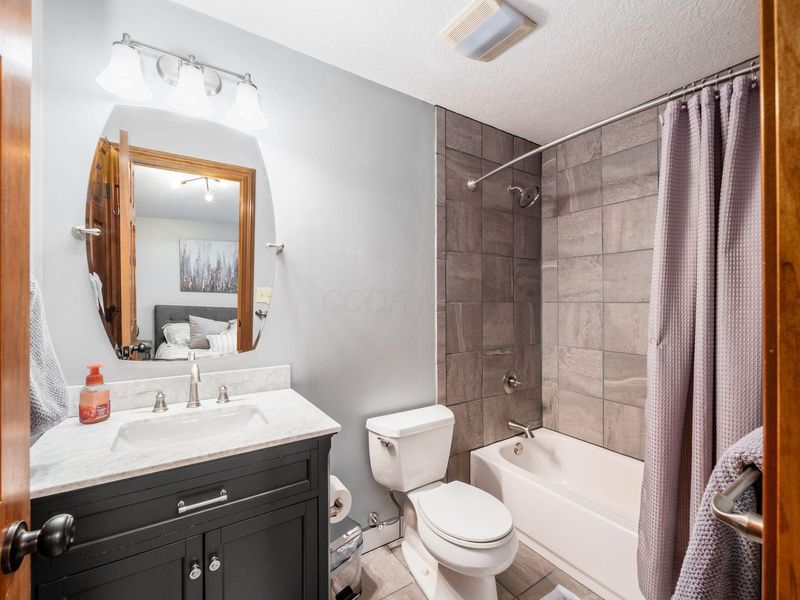 5009 Medallion Drive W, Westerville, OH 43082 Photo 34