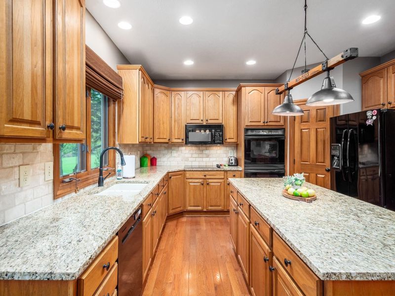 5009 Medallion Drive W, Westerville, OH 43082 Photo 64