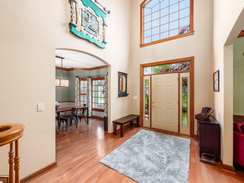5009 Medallion Drive W, Westerville, OH 43082 Photo 8