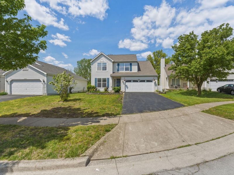 3374 Brook Spring Drive, Grove City, OH 43123 Photo 3