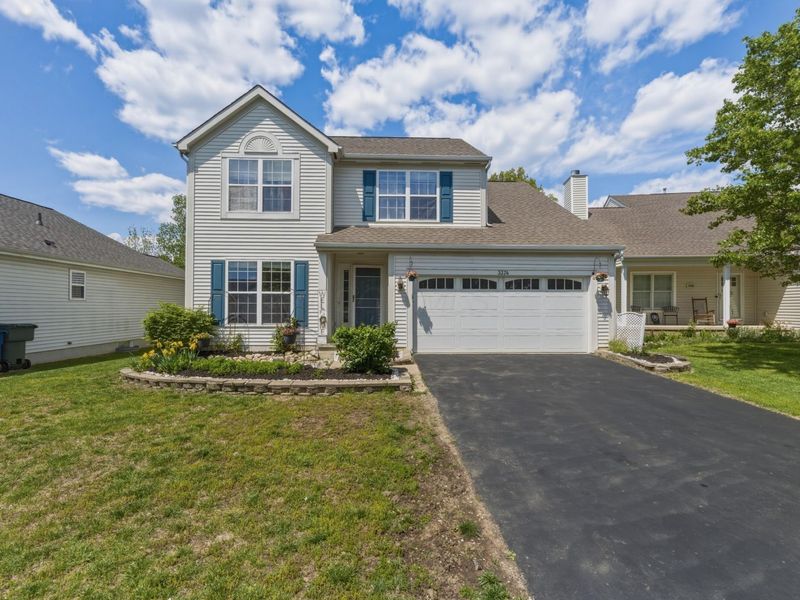 3374 Brook Spring Drive, Grove City, OH 43123 Photo 4