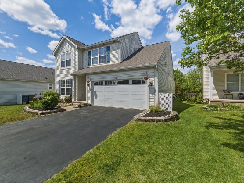 3374 Brook Spring Drive, Grove City, OH 43123 Photo 5