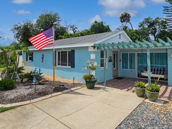 121 E Yelkca Terrace, Edgewater, FL 32132