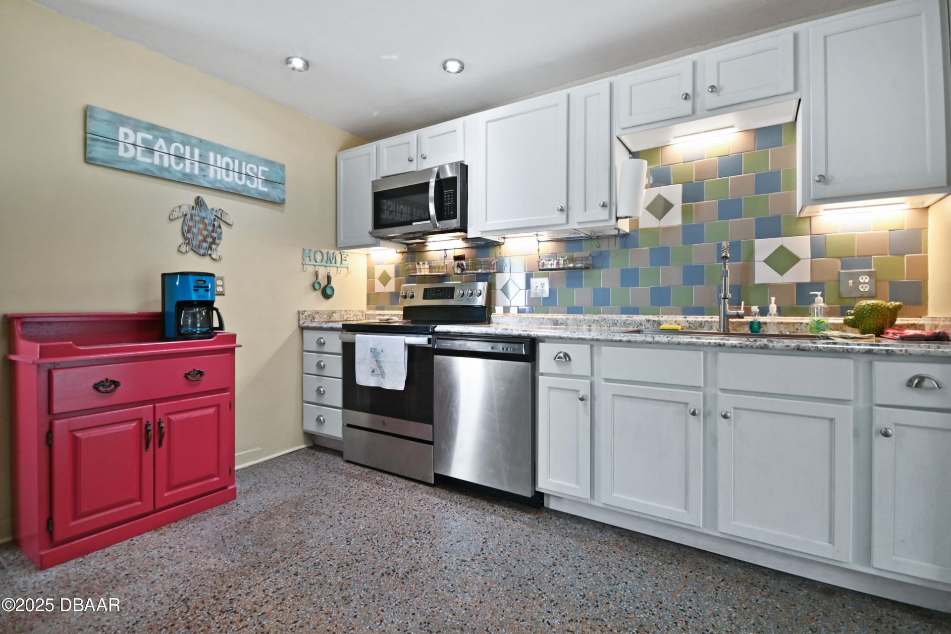 121 E Yelkca Terrace, Edgewater, FL 32132 Photo