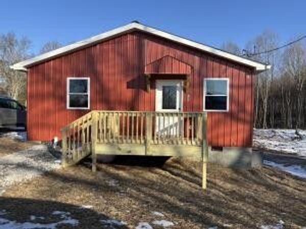 128 County Road 882 , Etowah, TN 37331