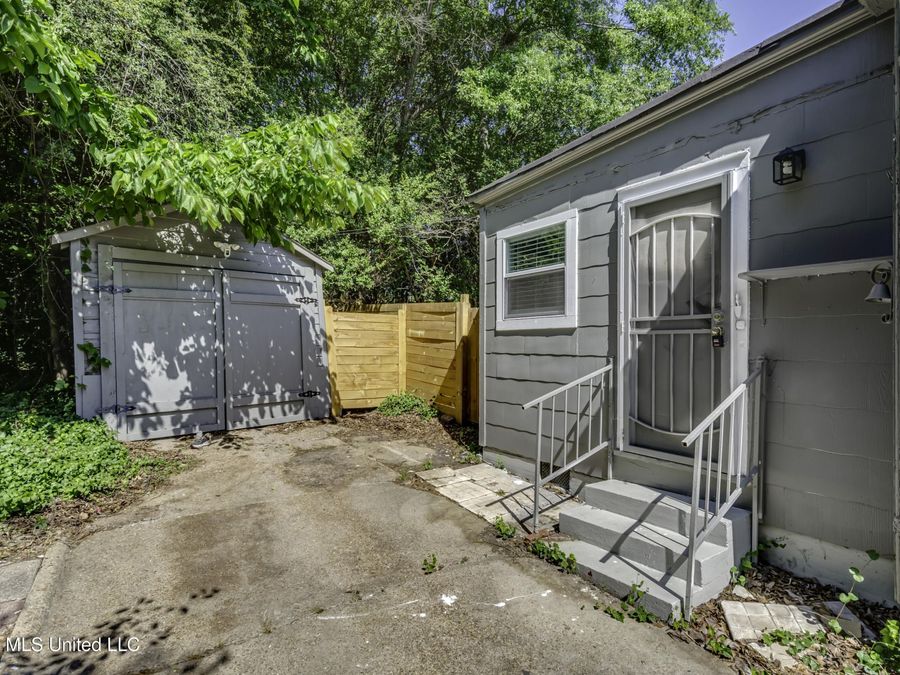 Property Image 9