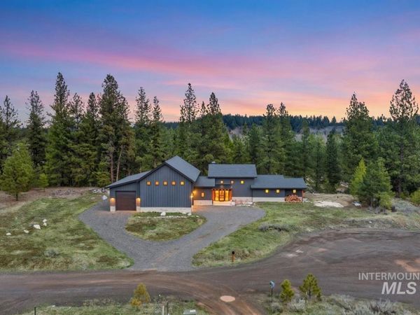 16 Lost River Dr, McCall, ID 83638