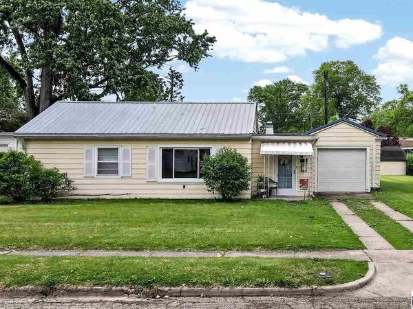 2611 Mariposa Drive, Terre Haute, IN 47804
