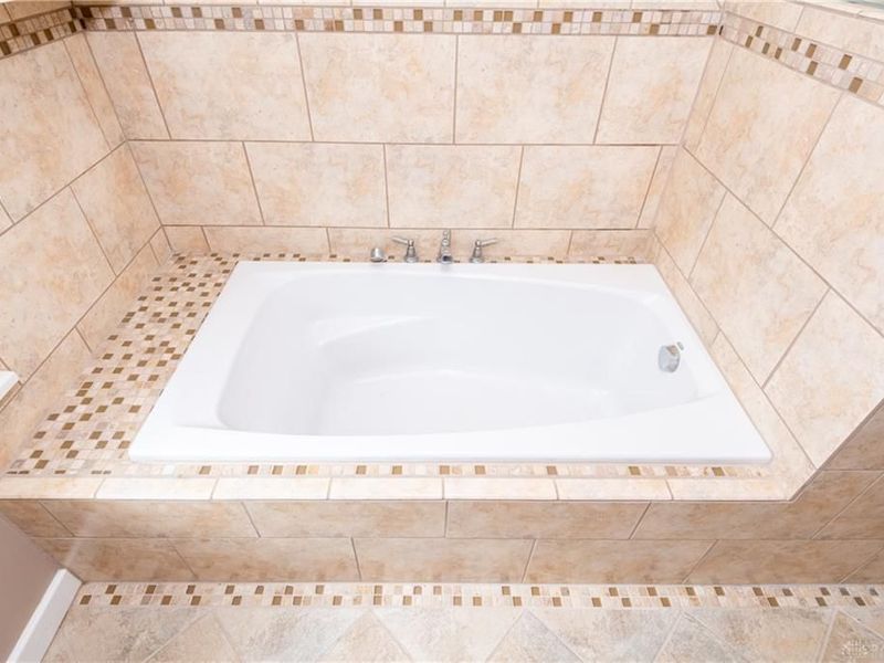 331 Forrer Boulevard, Oakwood, OH 45419 Photo 28