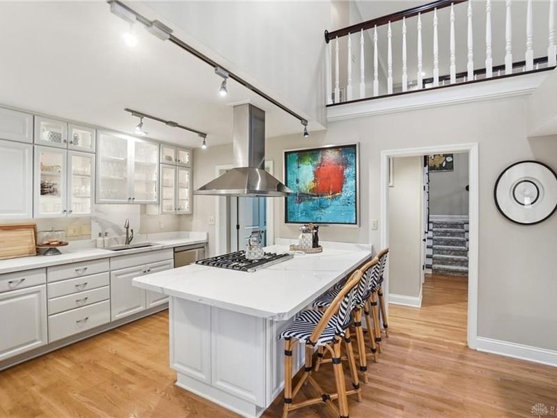 39 E Dixon Avenue, Oakwood, OH 45419 Photo 13