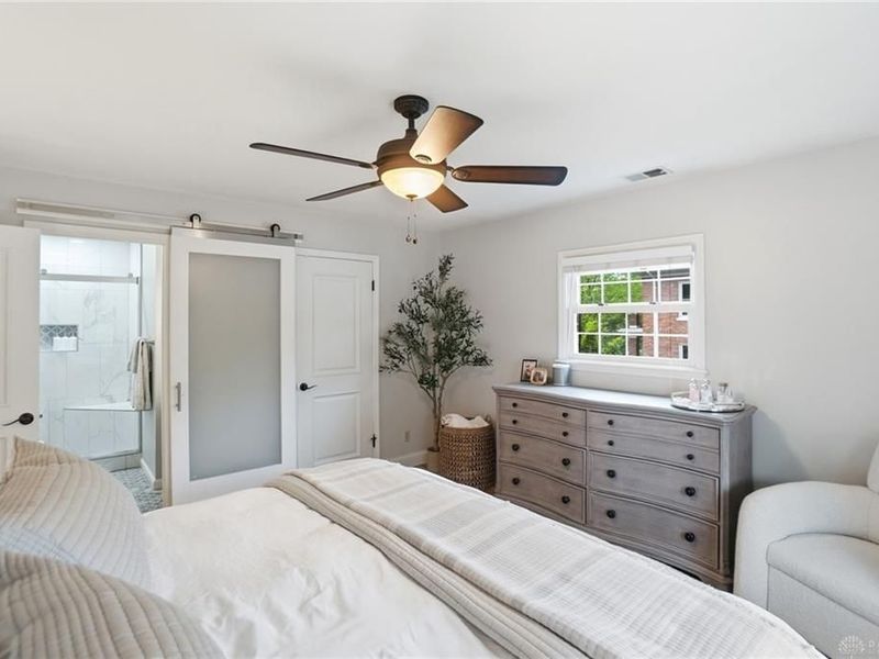 39 E Dixon Avenue, Oakwood, OH 45419 Photo 34