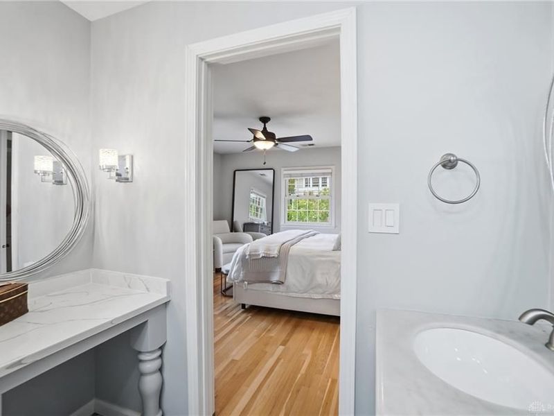 39 E Dixon Avenue, Oakwood, OH 45419 Photo 36