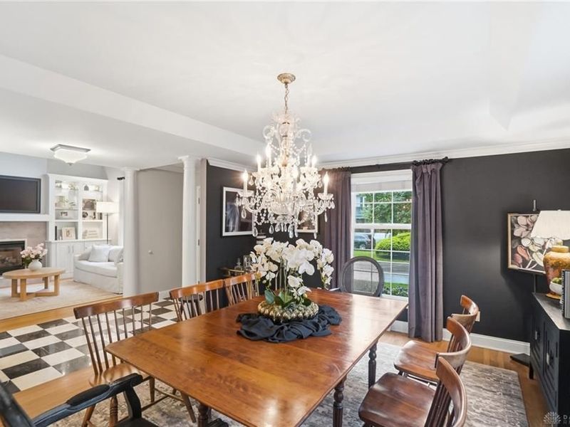 39 E Dixon Avenue, Oakwood, OH 45419 Photo 8