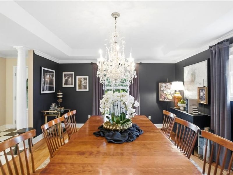 39 E Dixon Avenue, Oakwood, OH 45419 Photo 9