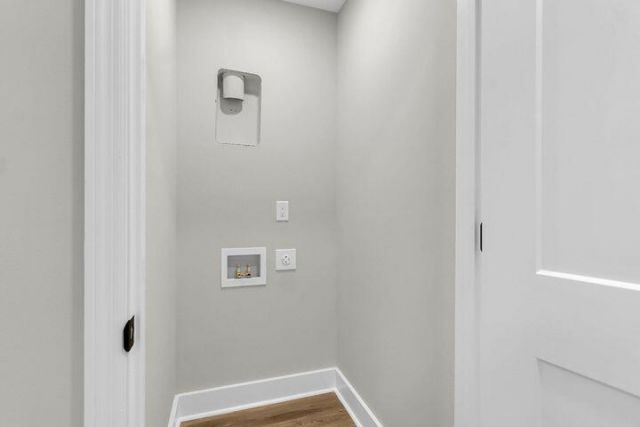 110 Farm Road Photo 19