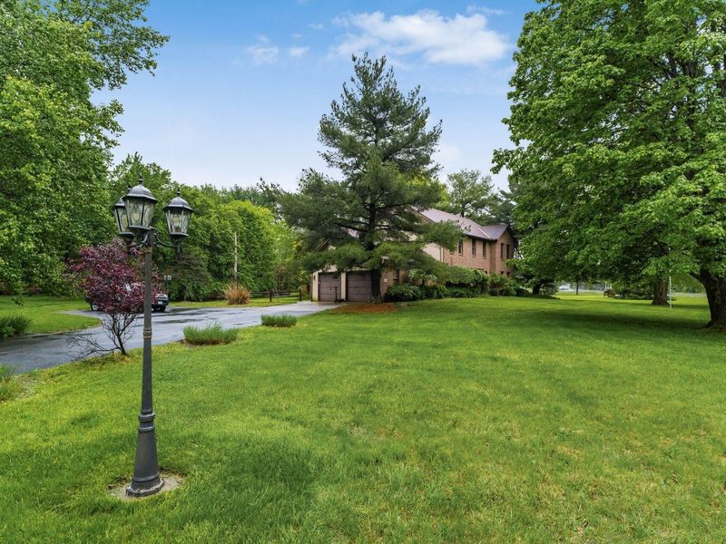 2966 Knoll Drive, Gahanna, OH 43230 Photo 3