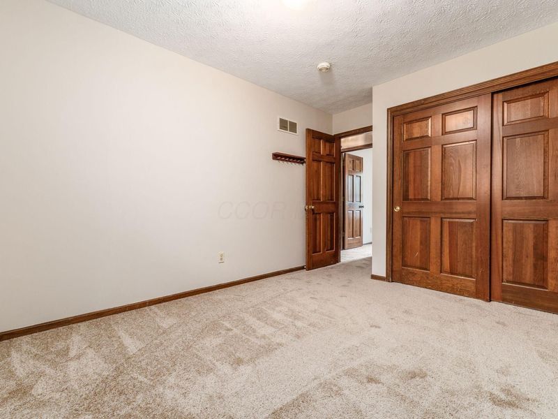 2966 Knoll Drive , Gahanna, OH 43230 Photo 36
