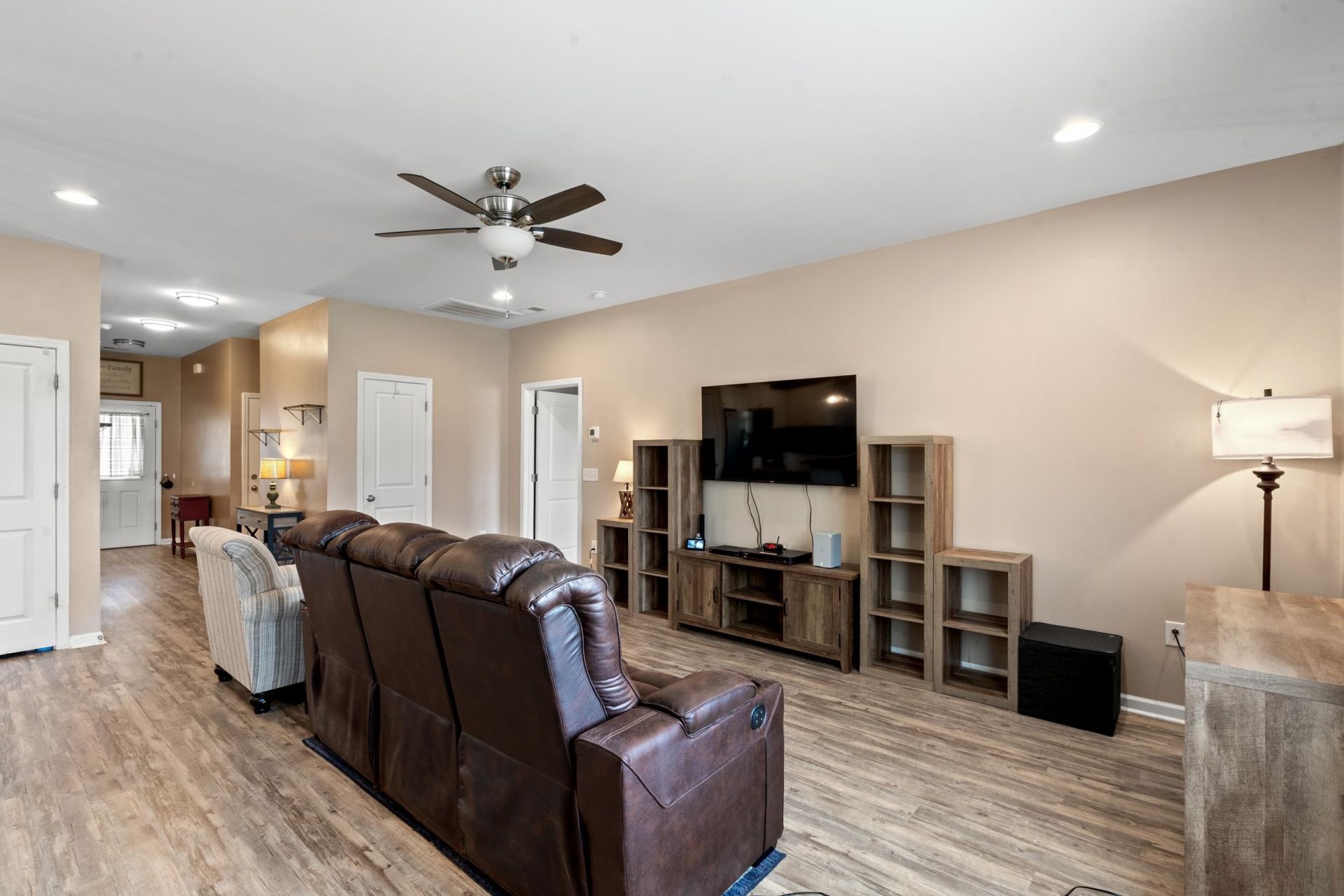 192 Long Leaf Pine Dr. Photo 4