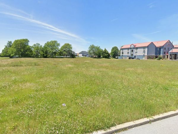 2215 Bensley Avenue , Lansing, IL 60438