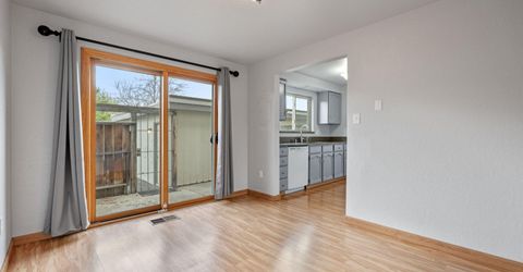 718 Travis Drive, Unit B, Carson City, NV 89701 Photo