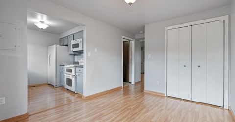 718 Travis Drive, Unit B, Carson City, NV 89701 Photo