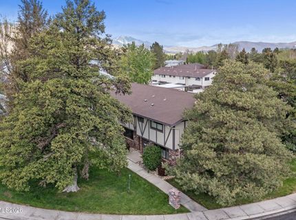 718 Travis Drive, Unit B, Carson City, NV 89701 Photo