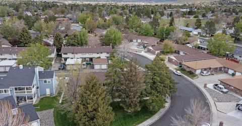718 Travis Drive, Unit B, Carson City, NV 89701 Photo