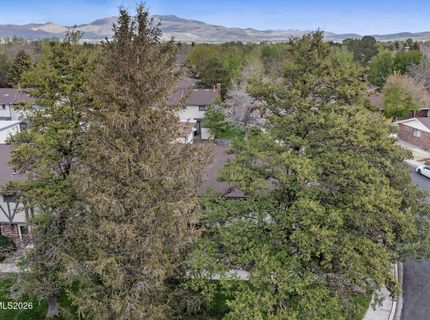 718 Travis Drive, Unit B, Carson City, NV 89701 Photo