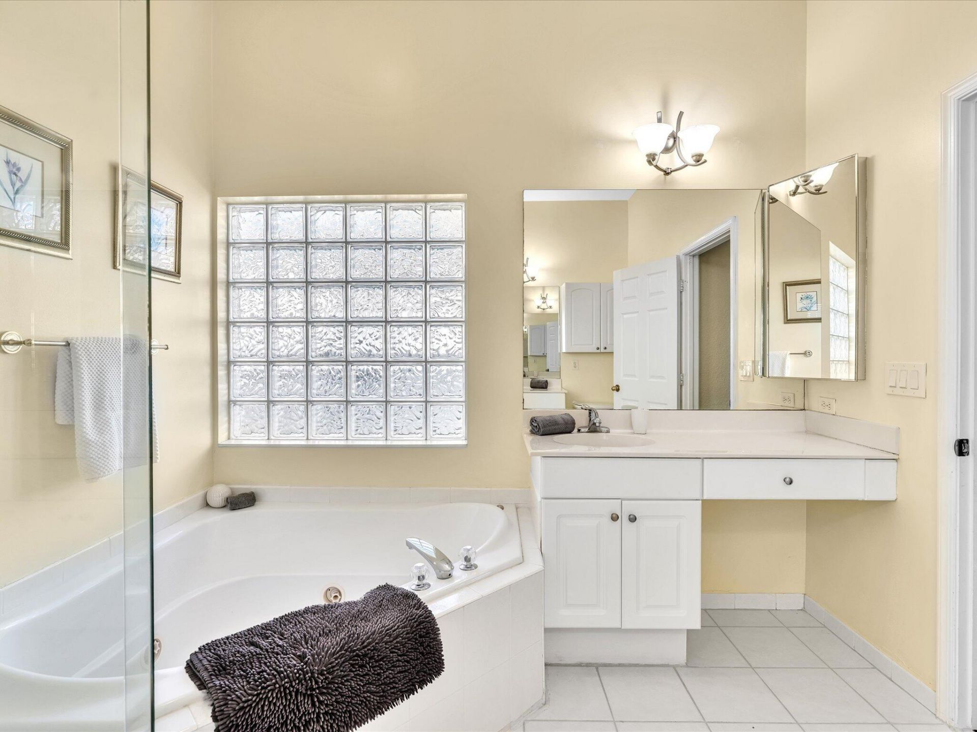 4194 Bluff Harbor Way, Wellington, FL 33449 Photo