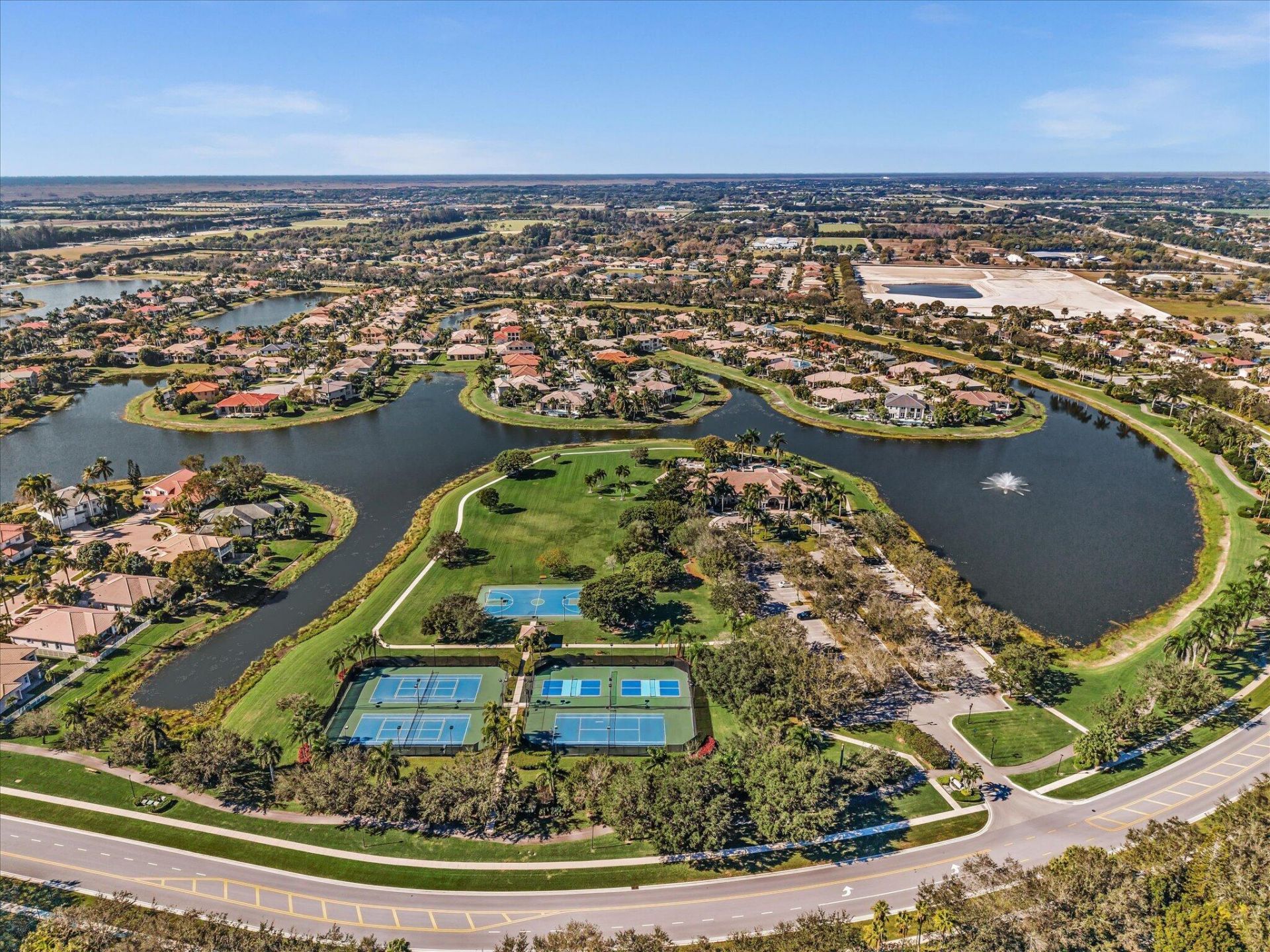 4194 Bluff Harbor Way, Wellington, FL 33449 Photo