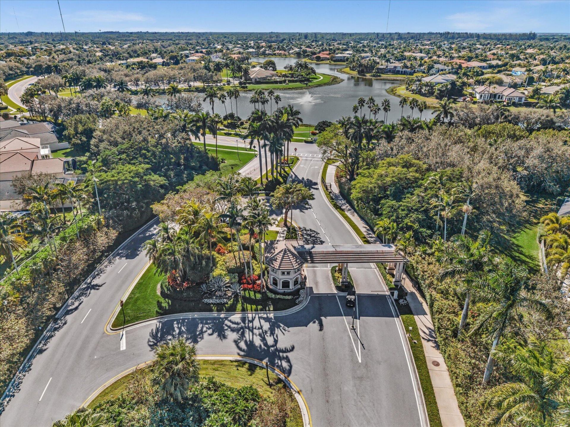 4194 Bluff Harbor Way, Wellington, FL 33449 Photo
