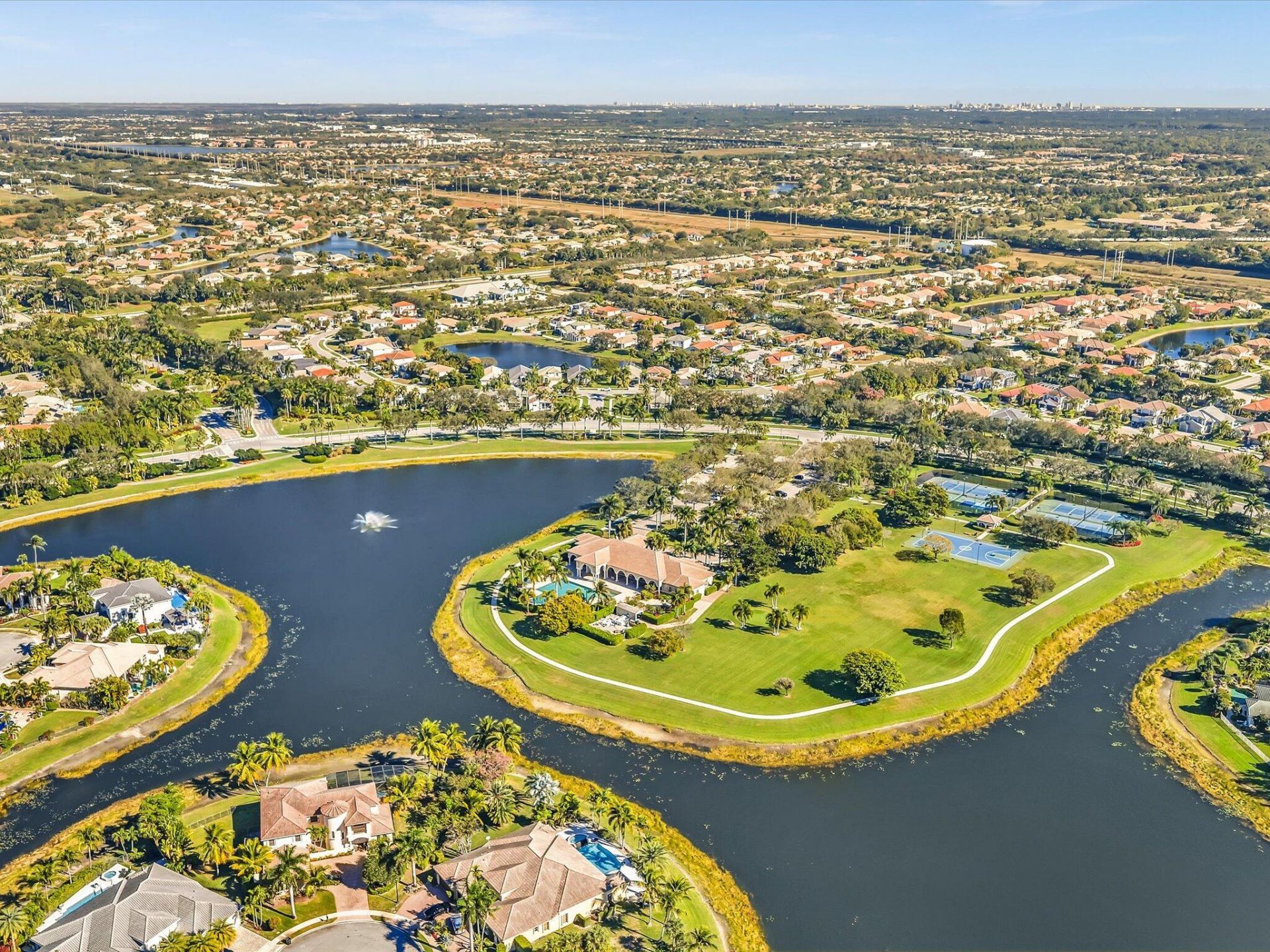 4194 Bluff Harbor Way, Wellington, FL 33449 Photo