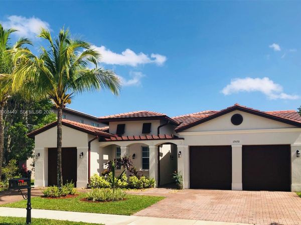 12420 NW 81st St , Parkland, FL 33076