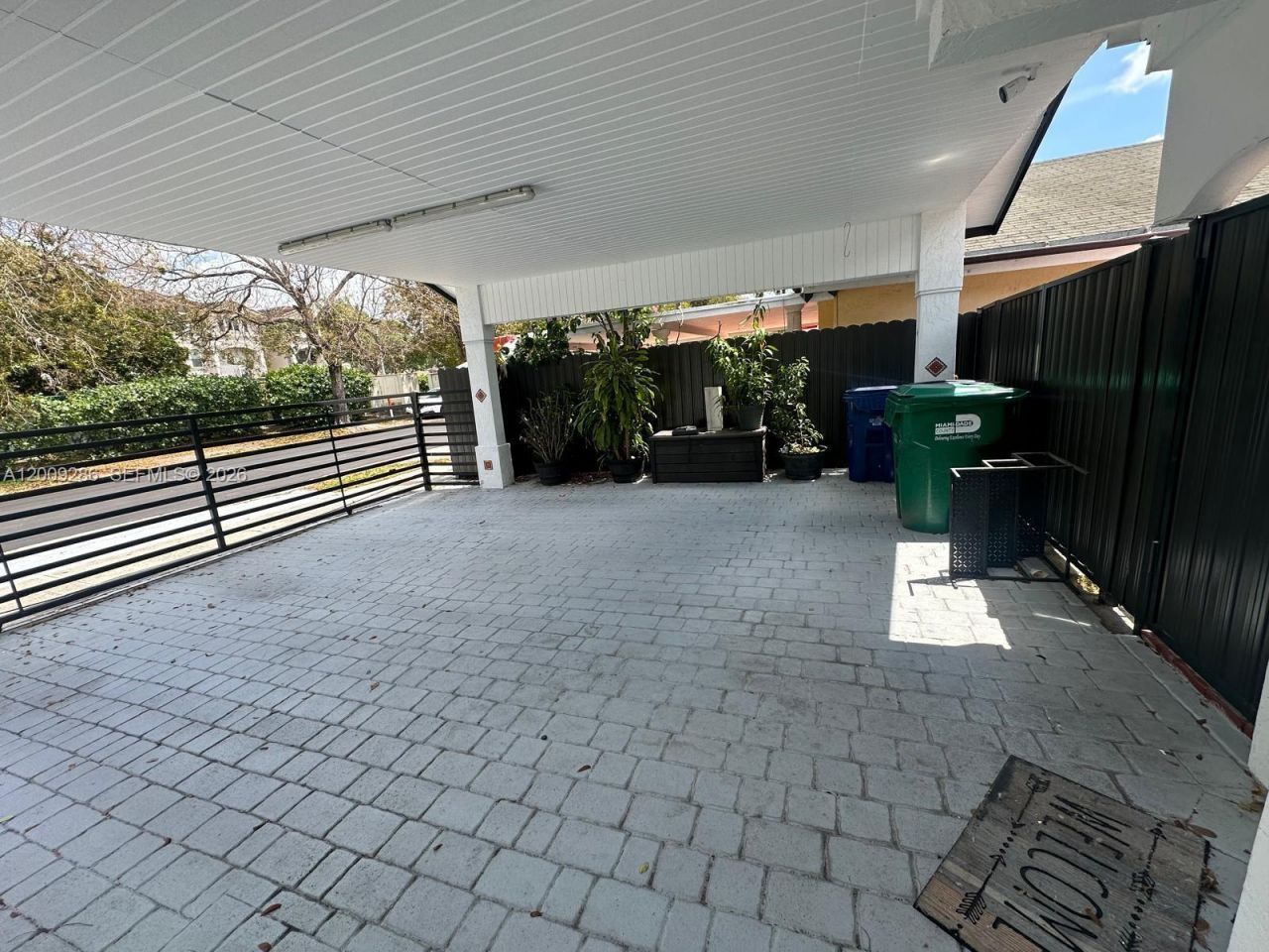 403 SW 89th Pl , Miami, FL 33174 Photo