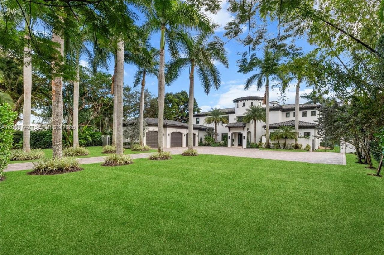 6080 SW 104th St , Pinecrest, FL 33156 Photo