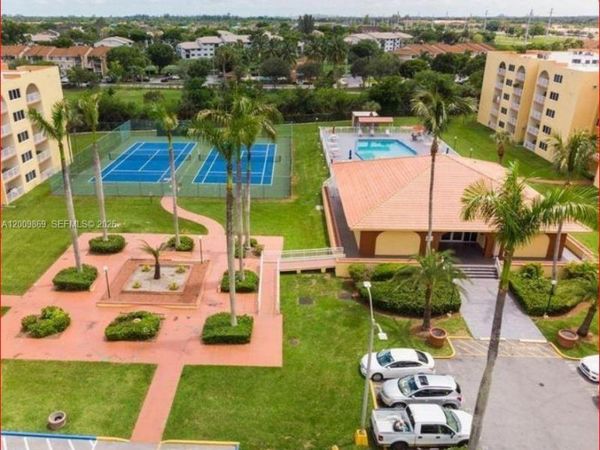 7000 NW 186th St , Unit 4-126A, Hialeah, FL 33015