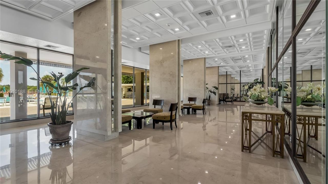 300 Bayview Dr, Unit 605, Sunny Isles Beach, FL 33160 Photo