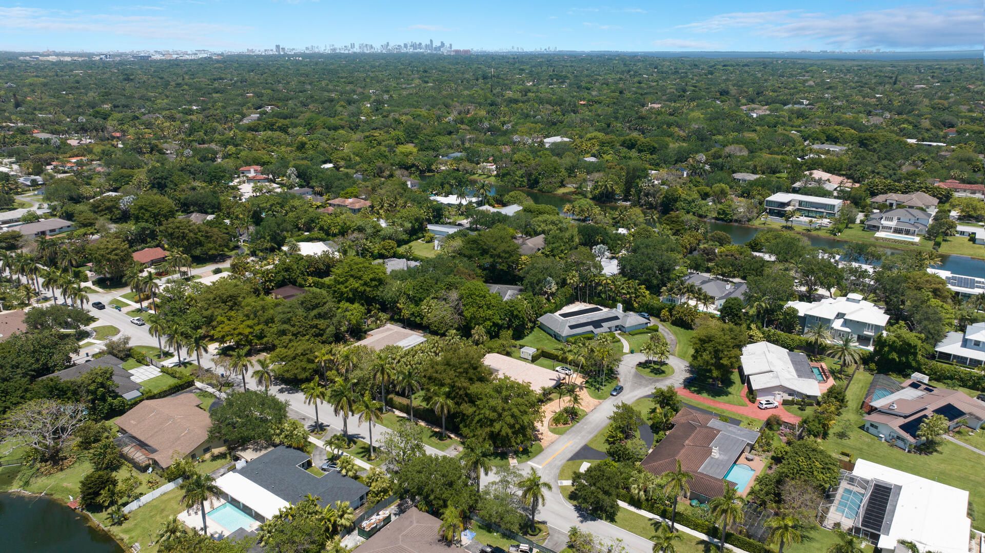 7175 SW 117th Ter, Pinecrest, FL 33156 Photo